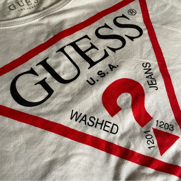 GUESS Cropped Tank - Picture 3 of 4